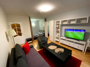 Your Home - Central studio apartment, balcony, parking